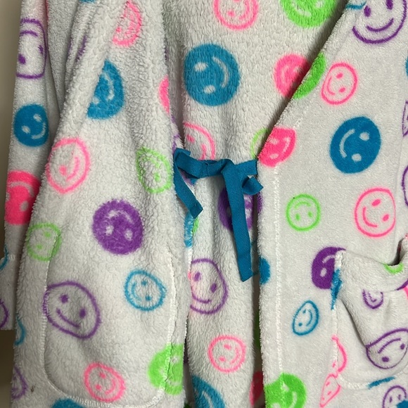 😀EUC Girl Hoodie Bath Robe & NWT Spa Headband - Picture 5 of 8